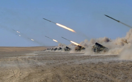 İran İsrailə raket hücumuna başladı