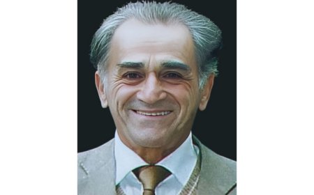 Professor Mirzə Qurbanov vəfat edib