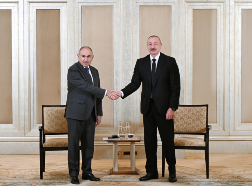 Əliyev-Paşinyan görüşünə Ermənistan vətəndaşlarından REAKSİYA