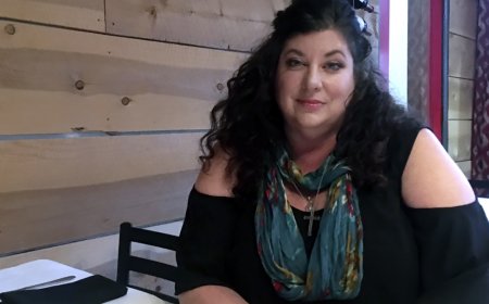 Baydenin keçmiş köməkçisi Rusiya vətəndaşlığı aldı