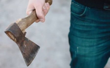 Cəlilabadda dəhşətli hadisə: azyaşlılar balta ilə yaralanıb