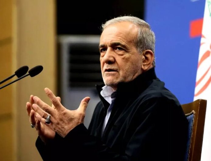 Pezeşkian Ermənistanın müdafiə nazirini qəbul edib