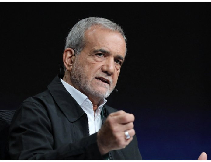 Pezeşkian: Hücumlara baxmayaraq, müstəqillik yolunda möhkəm dayanırıq