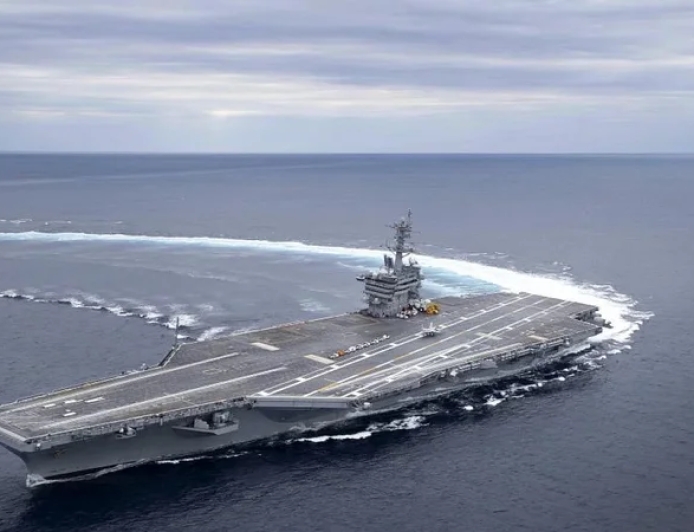 SEPAH ABŞ hərbi gəmisinə zərbə endirdi