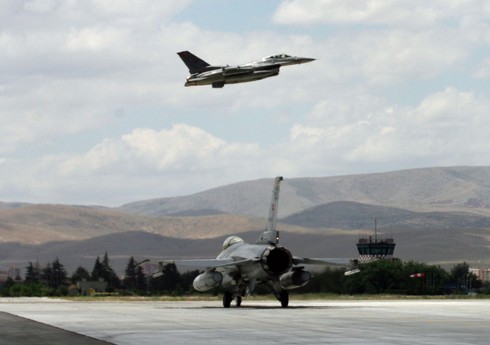 ABŞ-nin Türkiyəyə “F-16” tədarükü 2028-ci ilə qədər uzana bilər