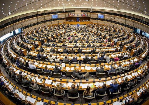 Avropa Parlamenti süni intellekt haqqında dünyada ilk qanunu təsdiqləyib