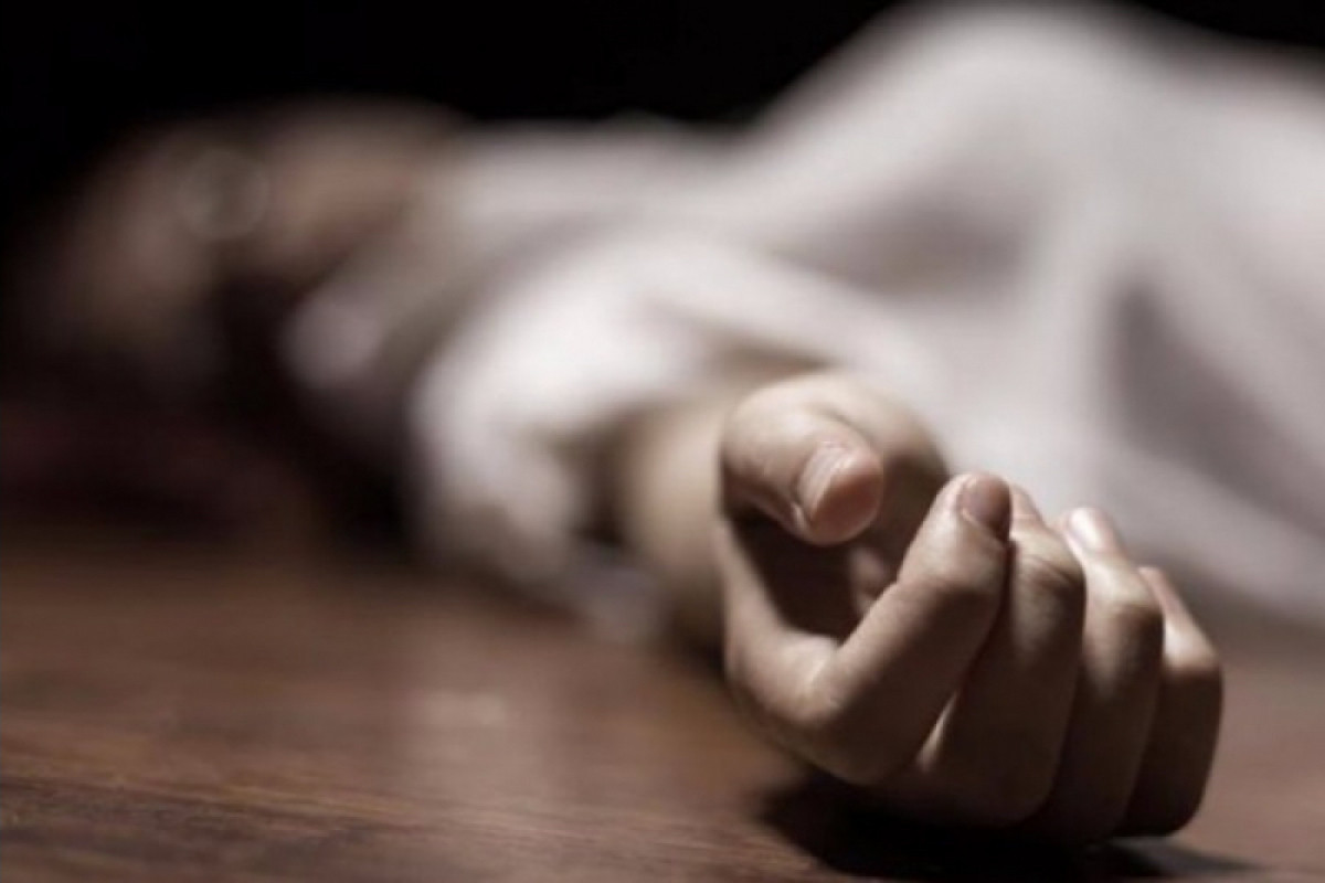 Bakıda 45 yaşlı qadın liftin qapıları arasında qalaraq ölüb