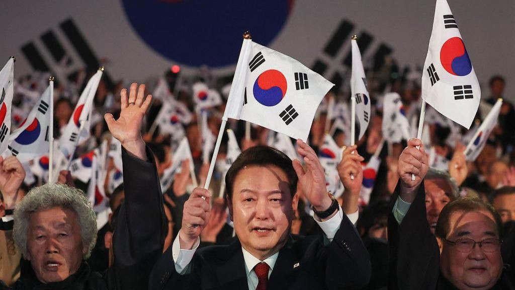 Cənubi Koreyanın müxalif partiyası parlament seçkilərində qalib gəlib