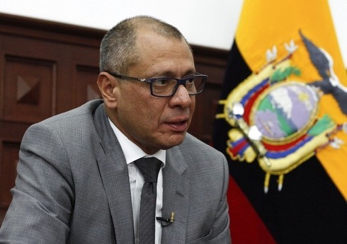 Ekvador hakimiyyəti tərəfindən saxlanılan keçmiş vitse-prezident komadadır