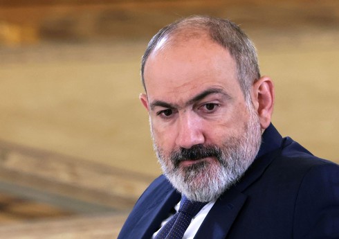 Ermənistan parlamentinin deputatları spikerin istefasını tələb edirlər