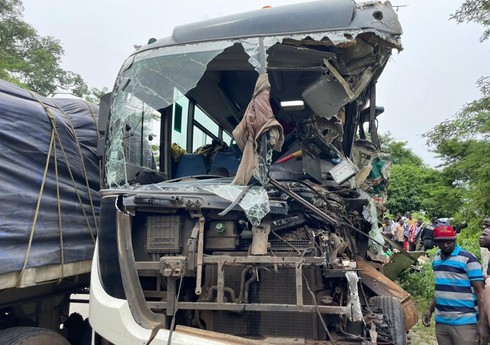 Kamerunda ağır yol qəzası olub, azı 13 nəfər ölüb