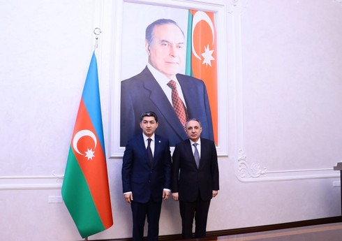 Kamran Əliyev Qazaxstanın Baş prokurorunu Azərbaycana dəvət edib