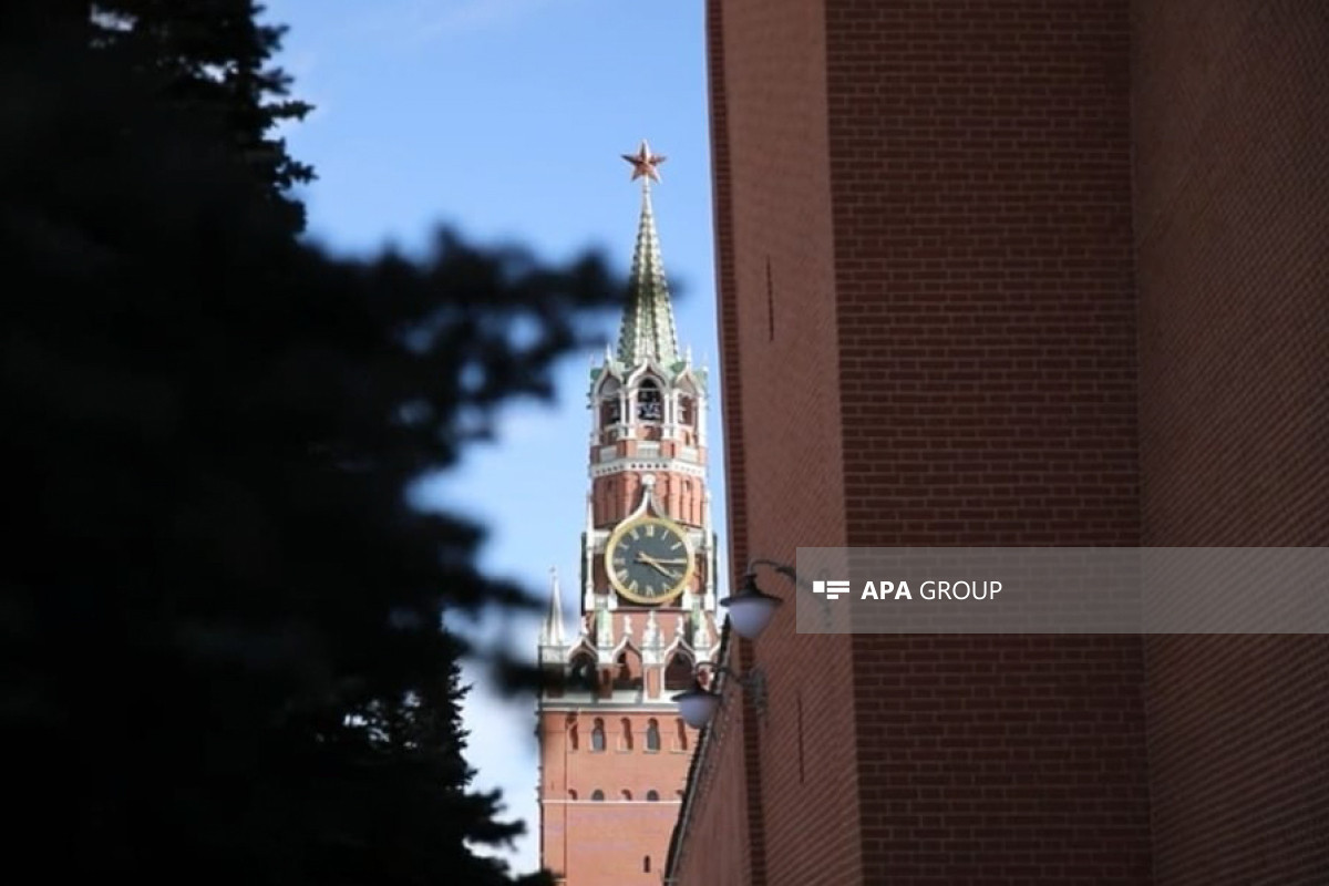 Kreml amerikalı jurnalist Taker Karlsonun Moskvada olmasına münasibət bildirib