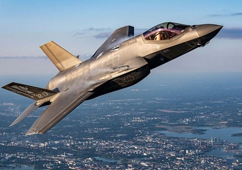 KİV: Çexiya martın sonuna qədər ABŞ ilə 24 F-35 qırıcısının alınmasına dair müqavilə bağlayacaq