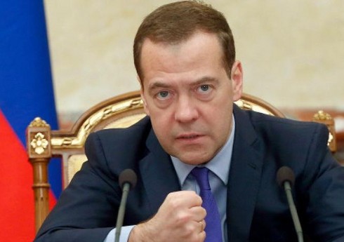 Medvedev: “Crocus City Hall”da törədilən terror aktının sponsoru Makrondur