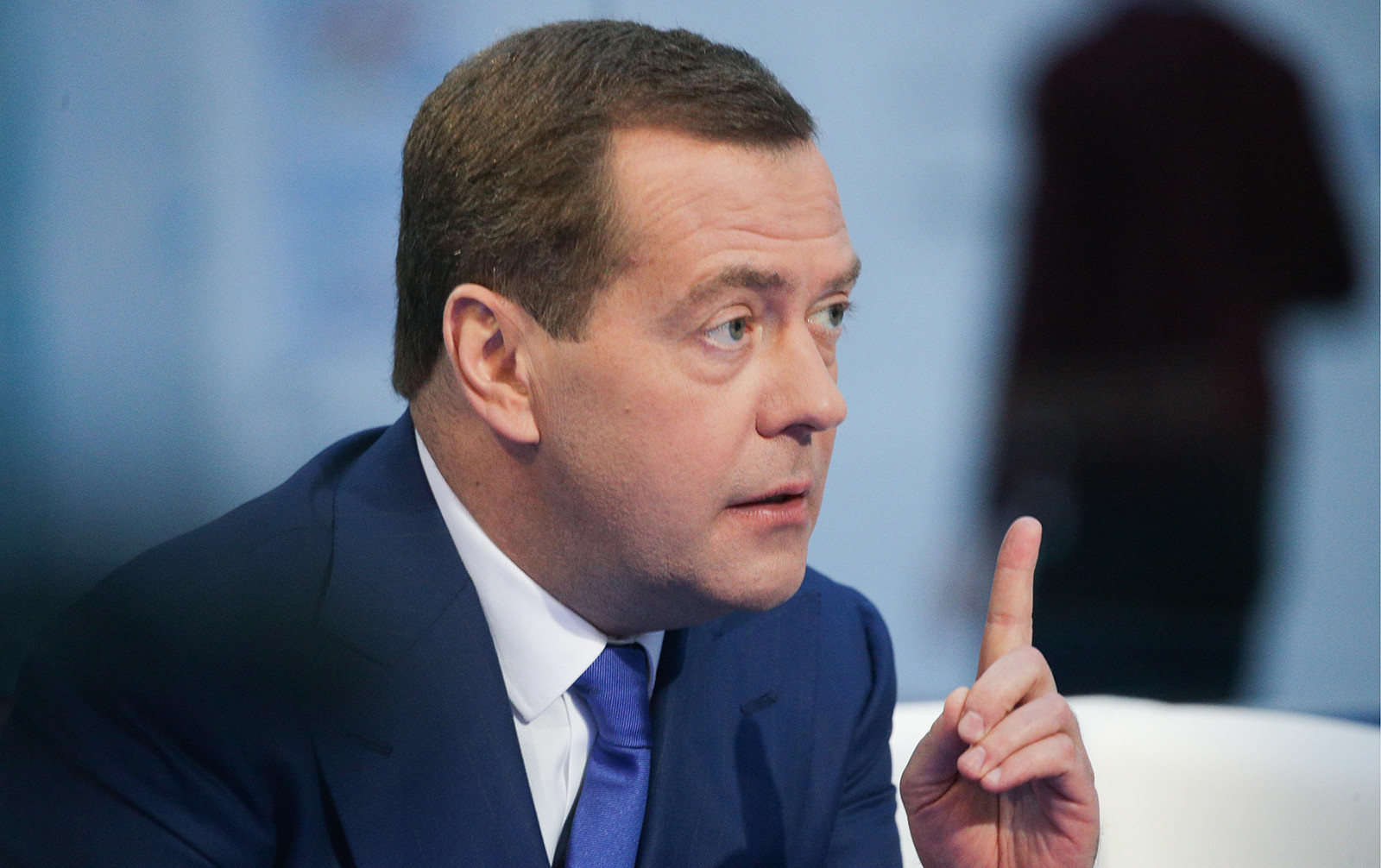 Medvedev: "Ukrayna artıq terrorçu dövlətə çevrilib"