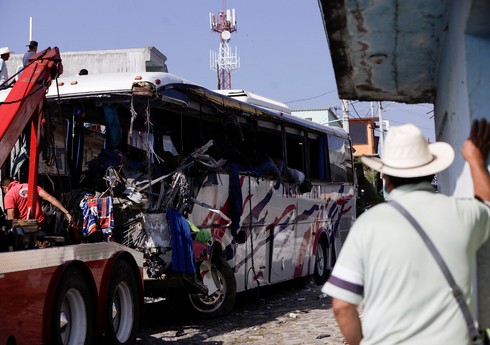 Meksikada yol qəzasında 19 nəfər ölüb