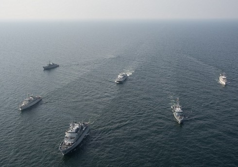 NATO gəmiləri Litvanın Klaypeda limanına daxil olub