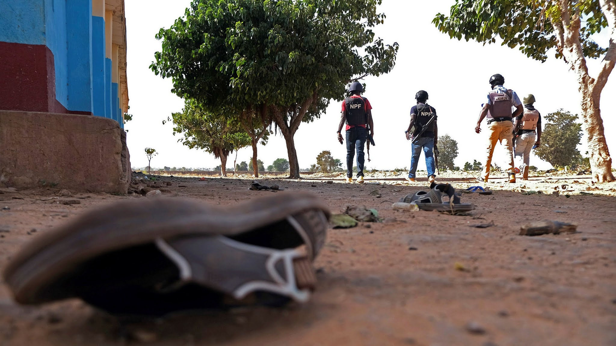 Nigeriyada terrorçular 15 məktəblini qaçırıb