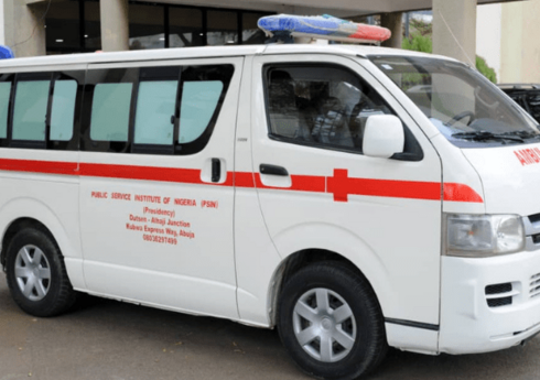 Nigeriyada yol qəzalarında 24 nəfər ölüb, onlarla insan yaralanıb