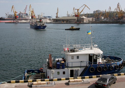 Odessa limanı vasitəsilə konteyner daşımaları bərpa edilib