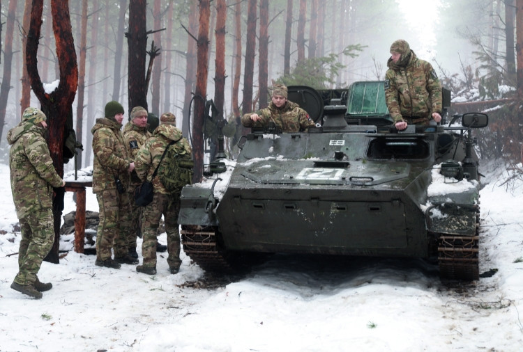 Rusiya ordusu Avdeevkada Ukrayna SQ-nin strateji mövqelərini nəzarətə götürüb