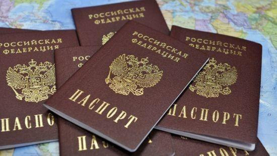 Rusiya pasportu alan Ukrayna vətəndaşlarının sayı açıqlanıb