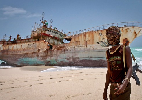 Somali quldurları Şri-Lankada balıqçı gəmisini ələ keçiriblər
