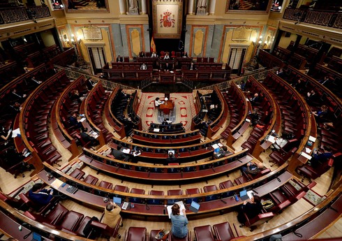 İspaniya parlamenti Kataloniya separatçılarına amnistiya haqqında qanunu təsdiqləyib