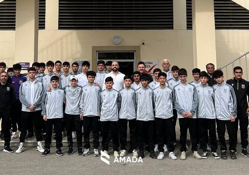 “Sumqayıt”ın futbolçuları üçün antidopinq maarifləndirmə seminarı təşkil edilib