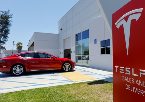 “Tesla” işçilərinin 10 %-dən çoxunu ixtisar edəcək