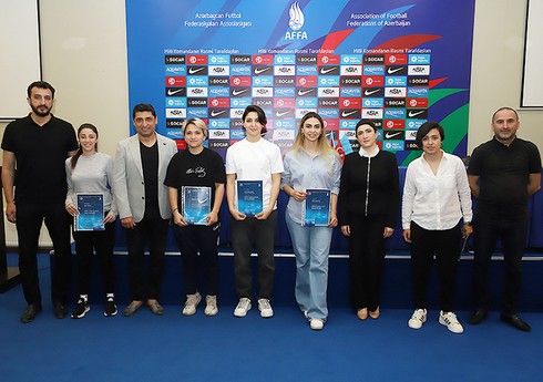 UEFA kursunu uğurla başa vuran qadın məşqçilərə diplomlar təqdim olunub
