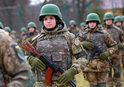 Ukraynada qadınların hərbi xidmətə çağırılması təklif olunur