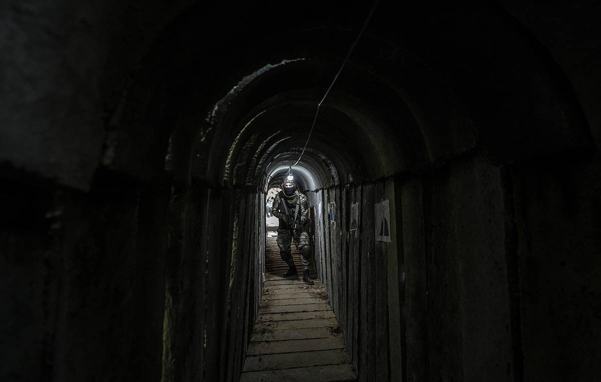 WSJ: İsrail indiyədək HAMAS-ın yeraltı tunellərinin 40%-dən çoxunu məhv edib